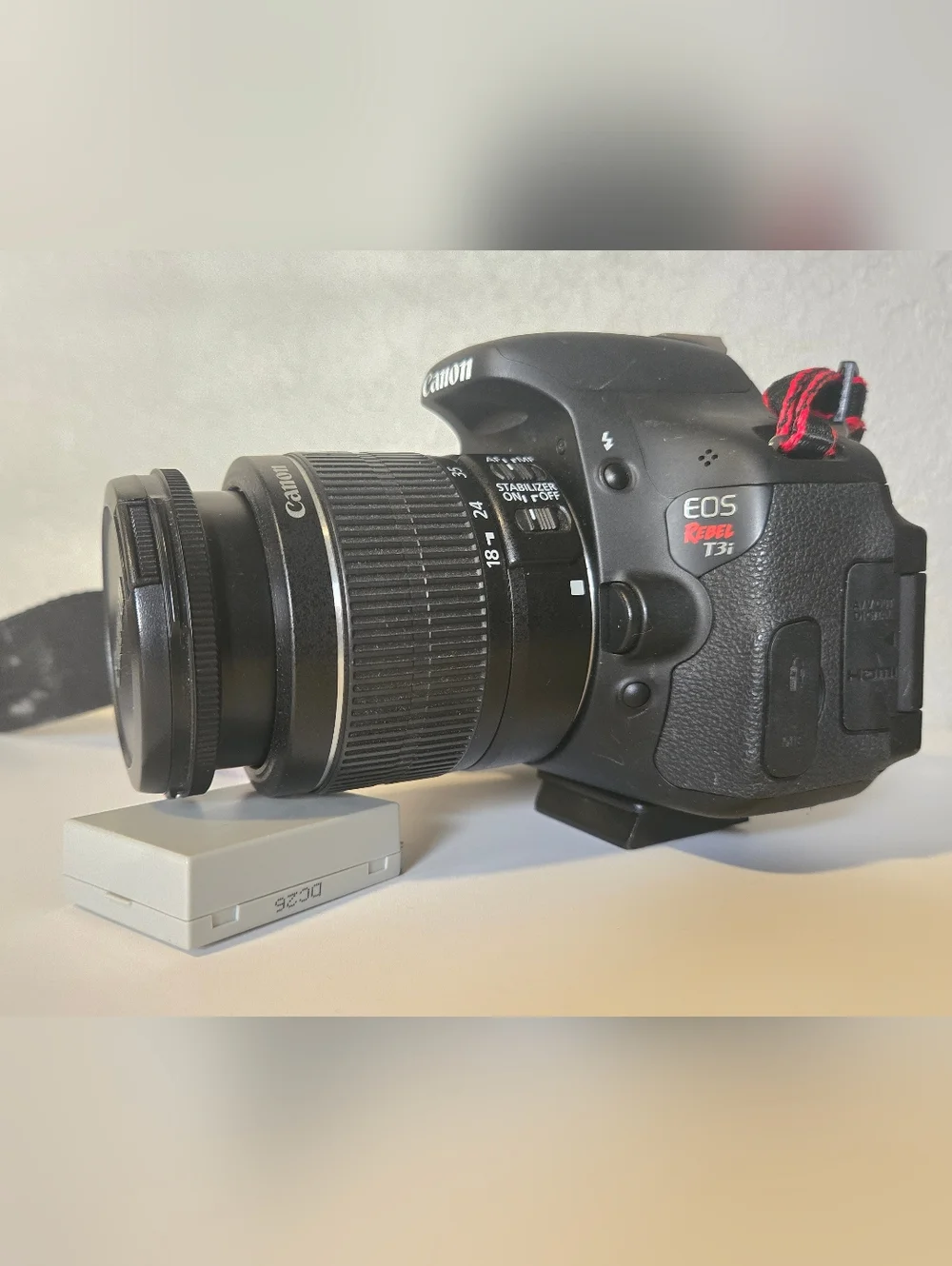 Canon EOS Rebel T3i DLSR Camera w/ Lens & Charger